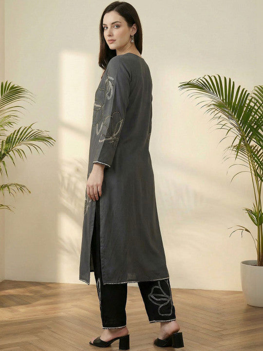 Women Floral Embroidered Regular Thread Work Kurta with Palazzos